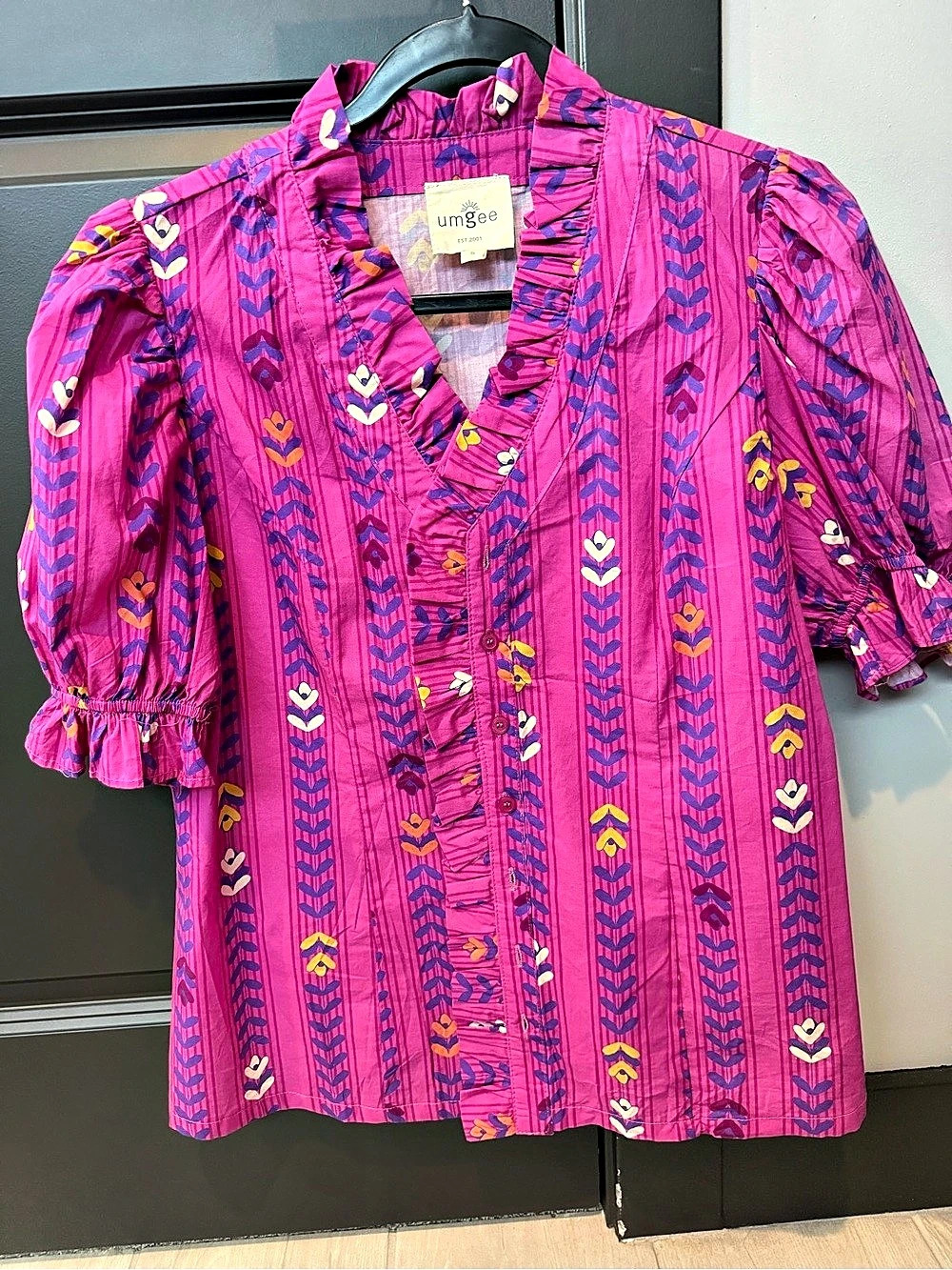 umgee EST 2001 Printed Cotton Blouse Size Small Like New